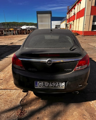 Opel Insignia cena 16780 przebieg: 135000, rok produkcji 2010 z Gdynia małe 16